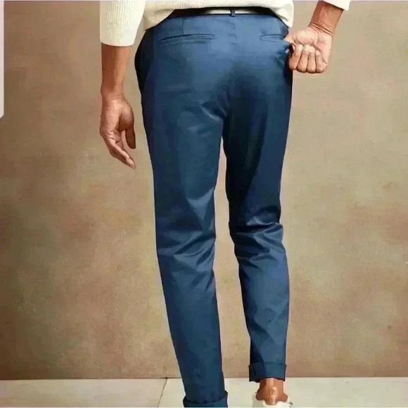 Banana Republic Slim-Fit Core Temp Chino Pants - Picture 3 of 11